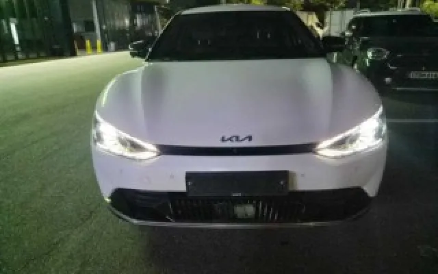 저신용할부 EV6 롱레인지 AWD 매물 사진 3 - 2023/05 179,150km