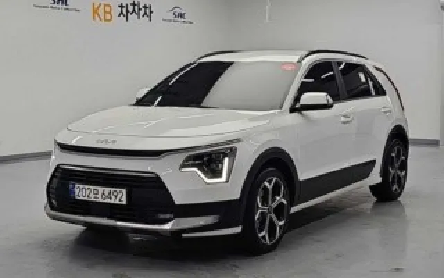 저신용할부 디 올 뉴 니로 시그니처 매물 사진 16 - 2024/03 10,645km